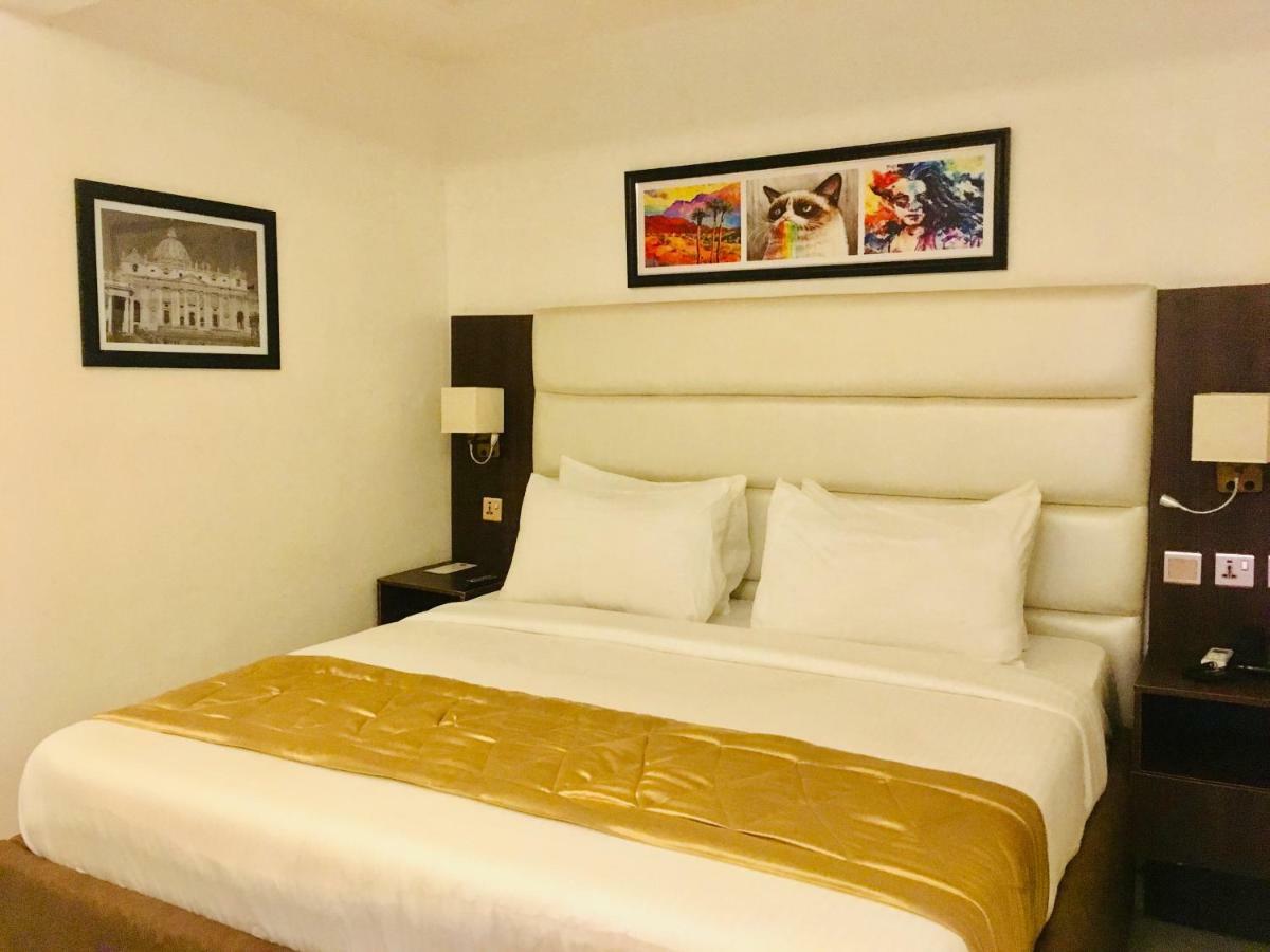 ลุกซ์วิลลา 42 Hotel เลกกี ภายนอก รูปภาพ